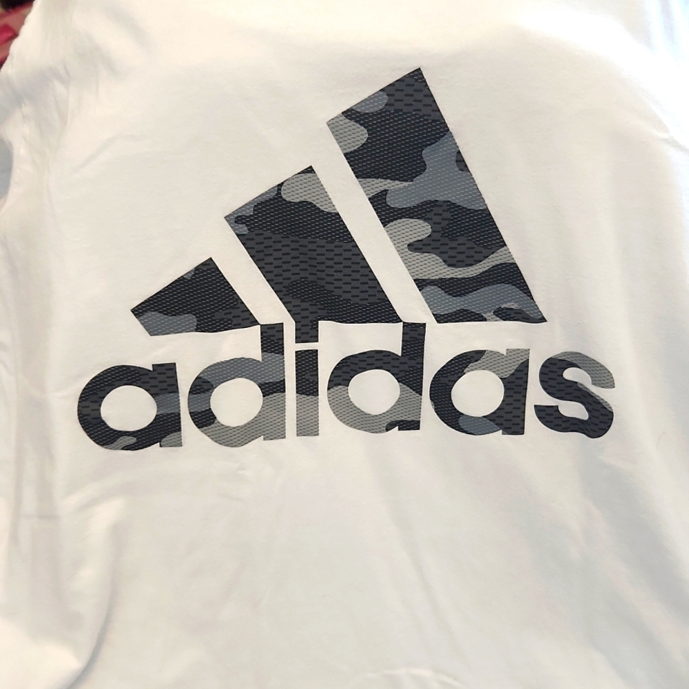 3 Adidas Amplifier Tee Athletic Shirts - Picture 7 of 7